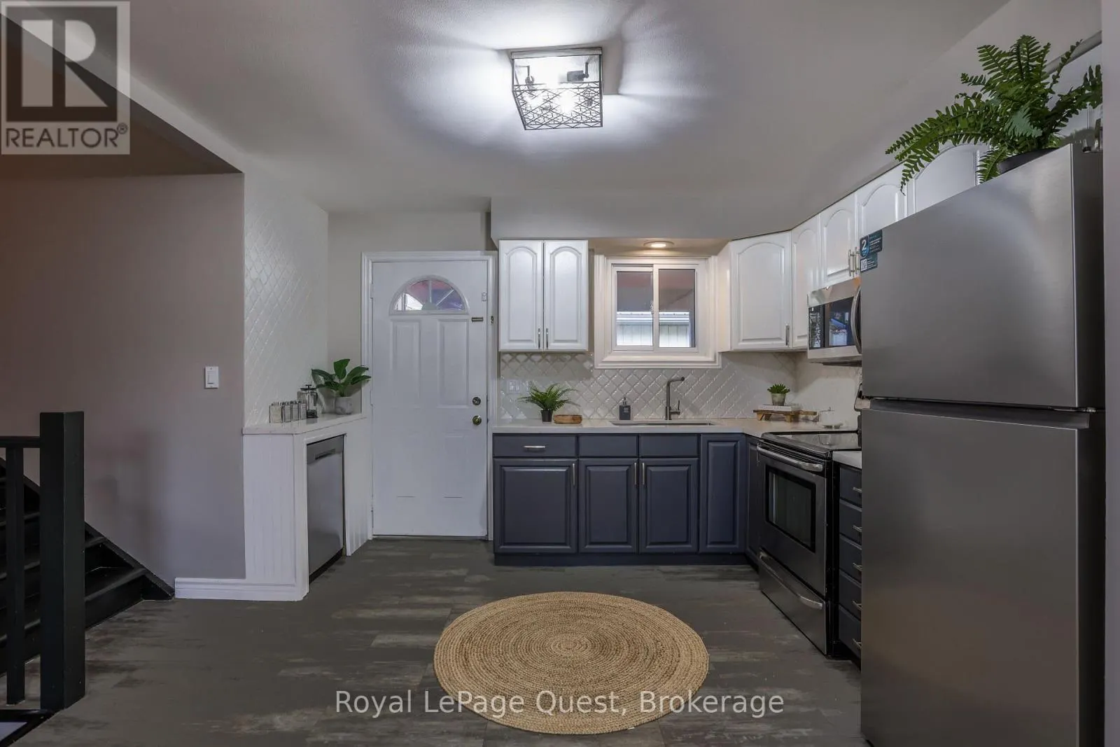 442 SUNDIAL DRIVE