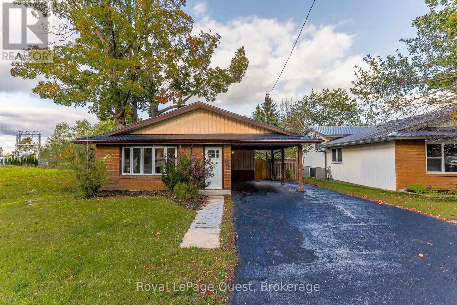 442 SUNDIAL DRIVE