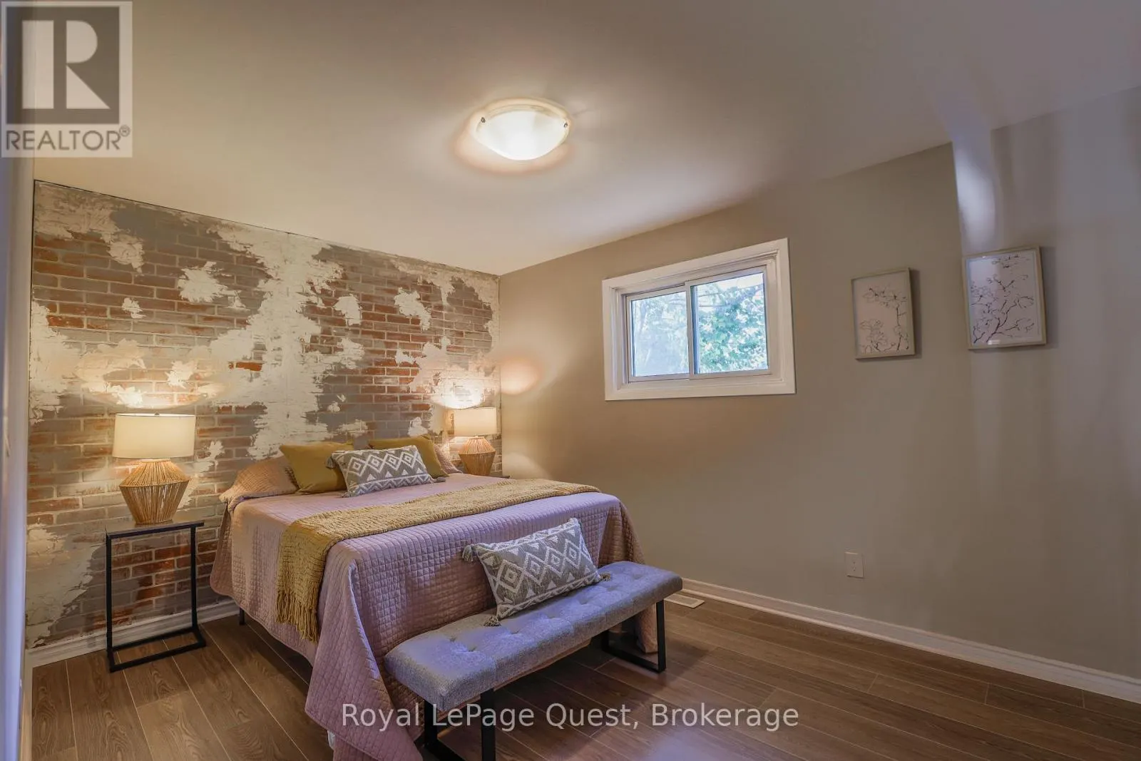 442 SUNDIAL DRIVE