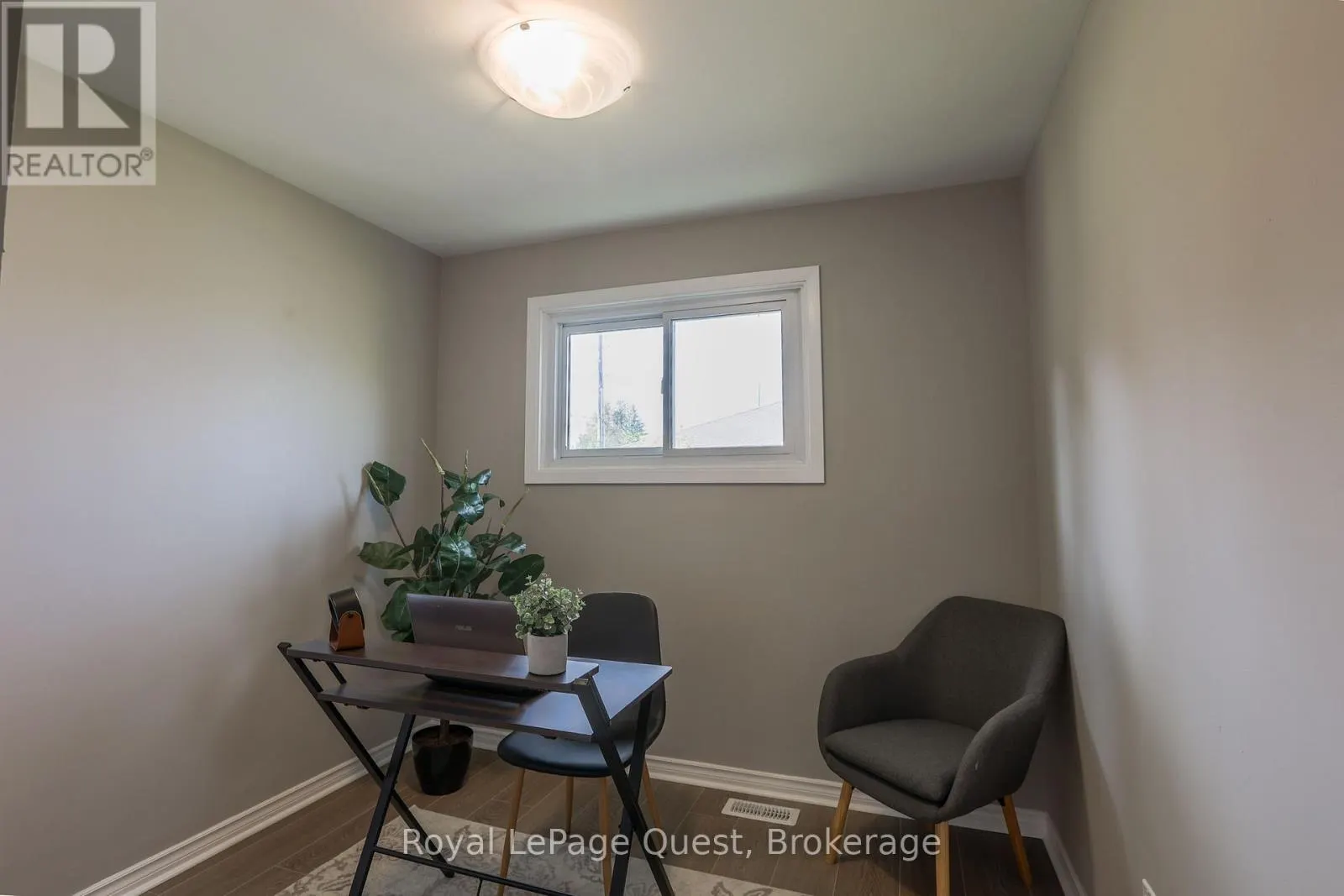 442 SUNDIAL DRIVE