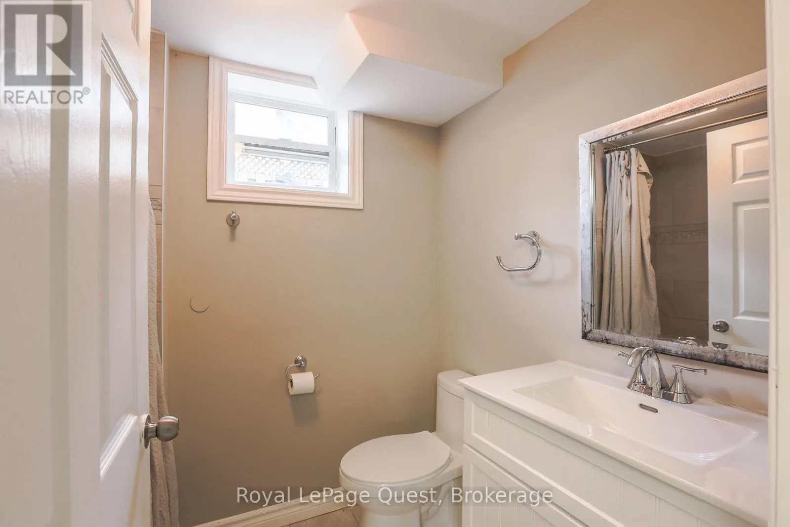 442 SUNDIAL DRIVE