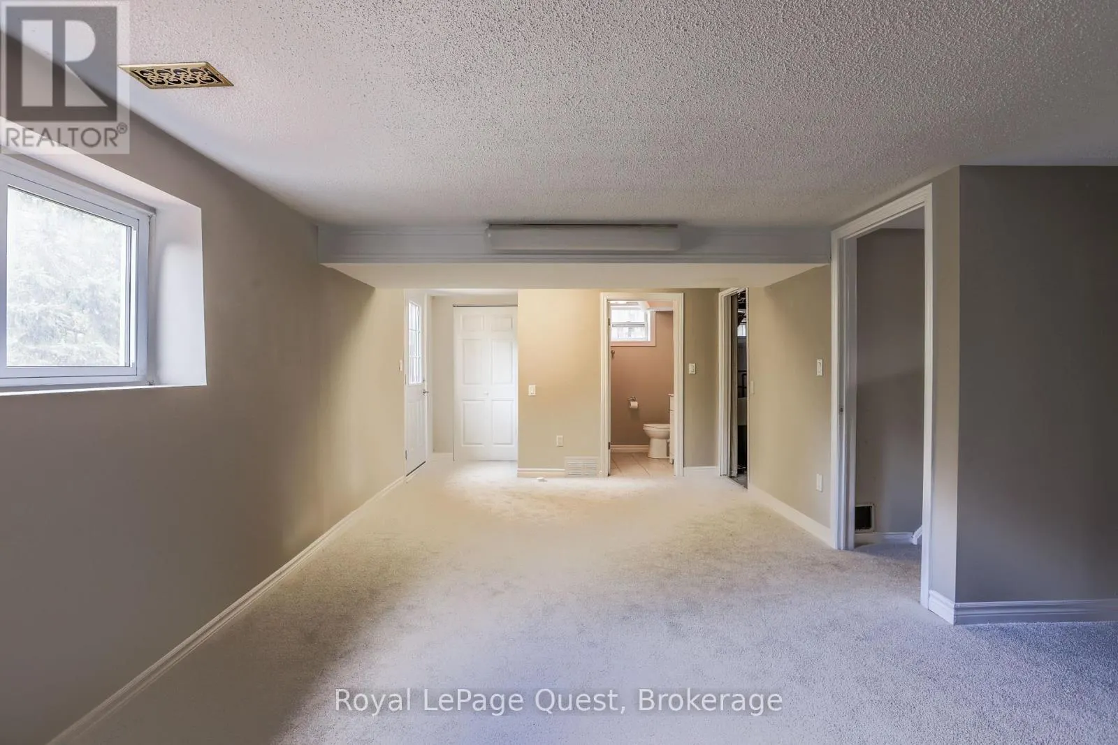 442 SUNDIAL DRIVE