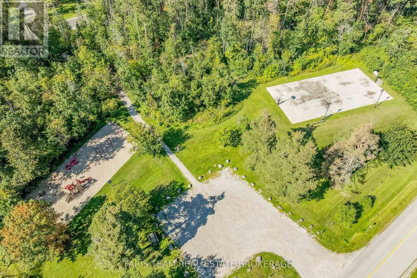 224 LAKESHORE ROAD W