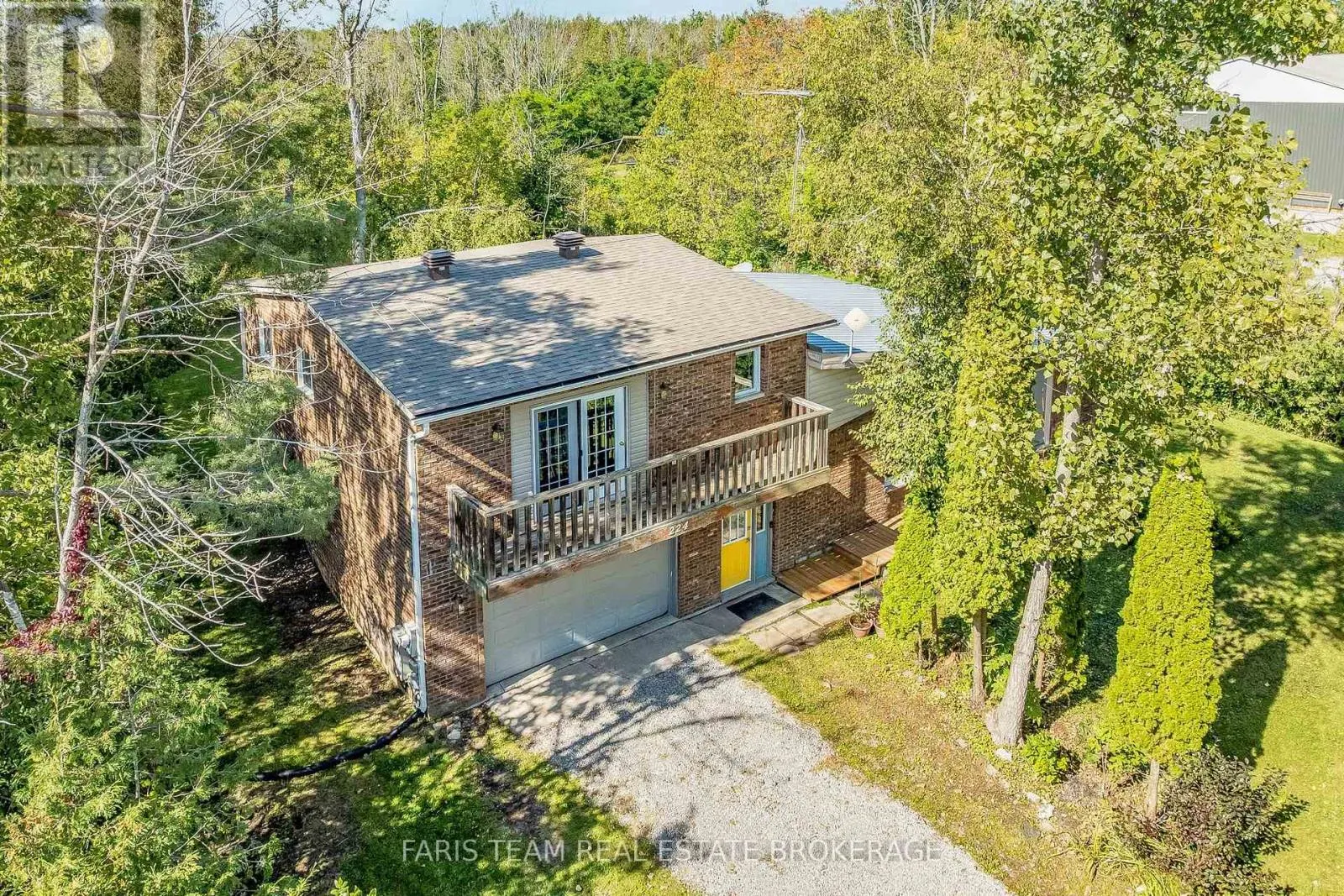224 LAKESHORE ROAD W