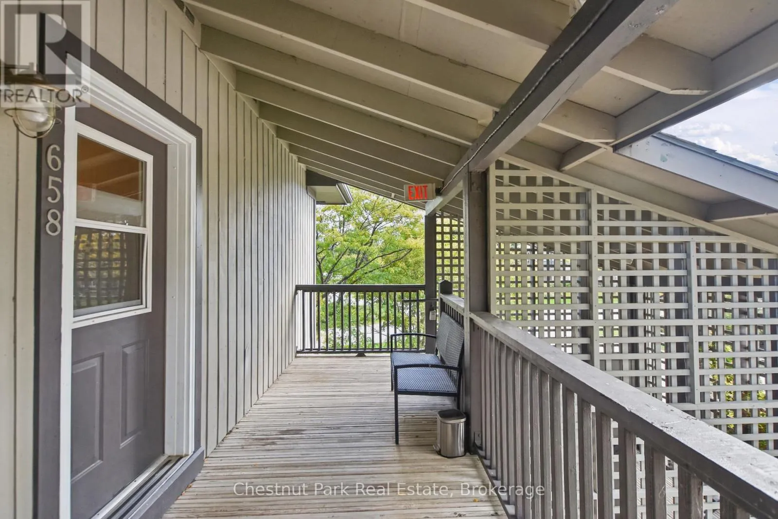 658 JOHNSTON PARK AVENUE