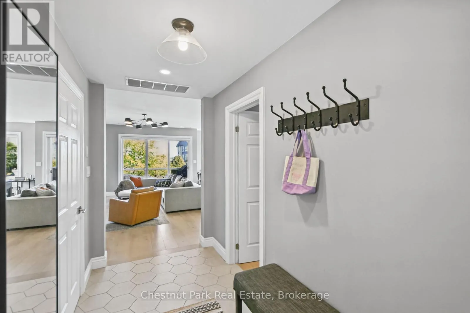 658 JOHNSTON PARK AVENUE