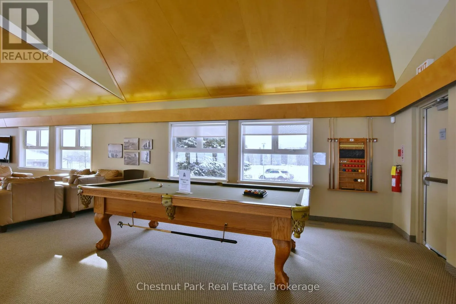 658 JOHNSTON PARK AVENUE