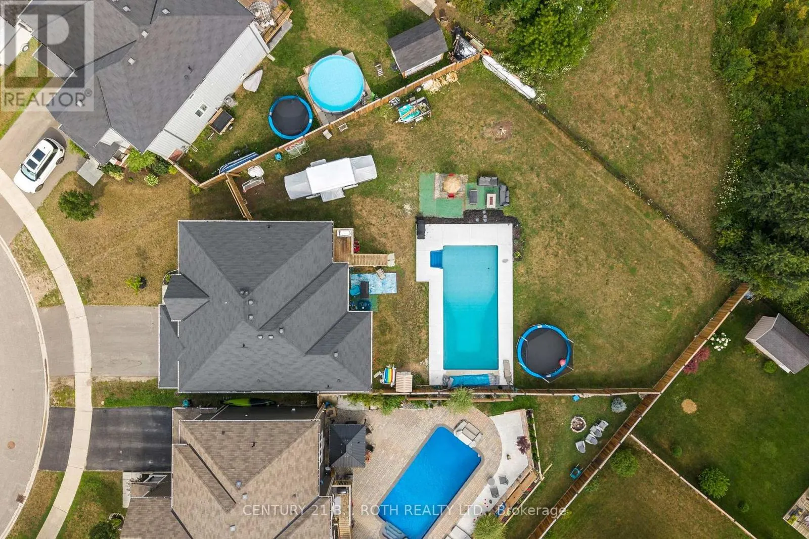 211 ROY DRIVE