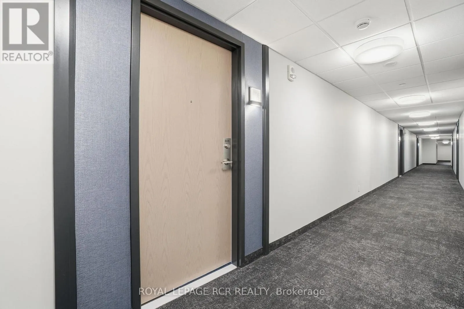 808 - 58 LAKESIDE TERRACE