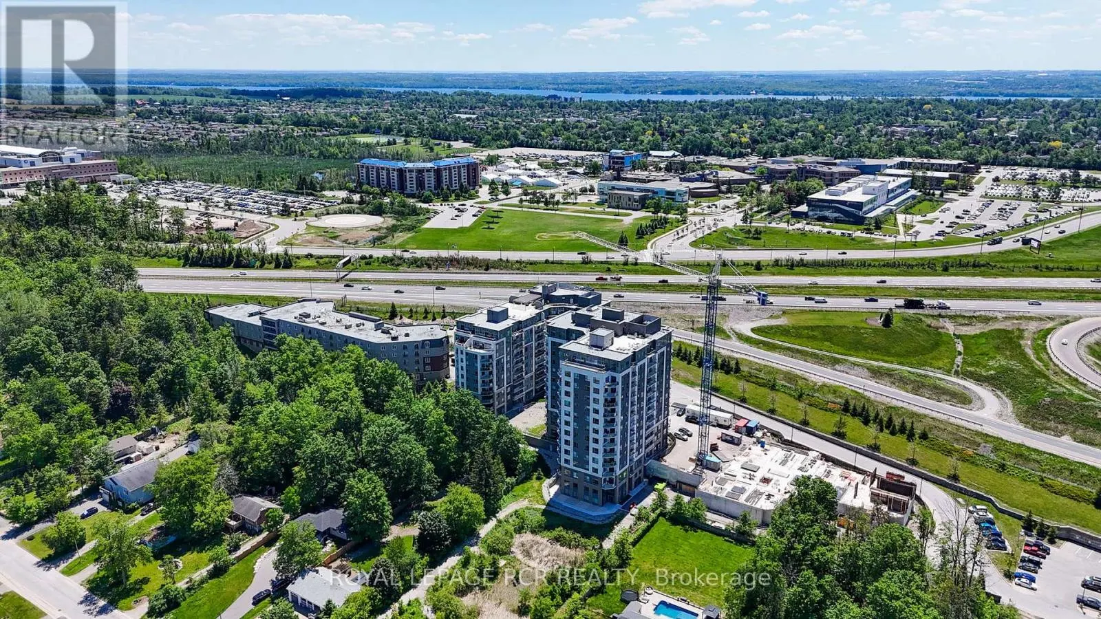 808 - 58 LAKESIDE TERRACE