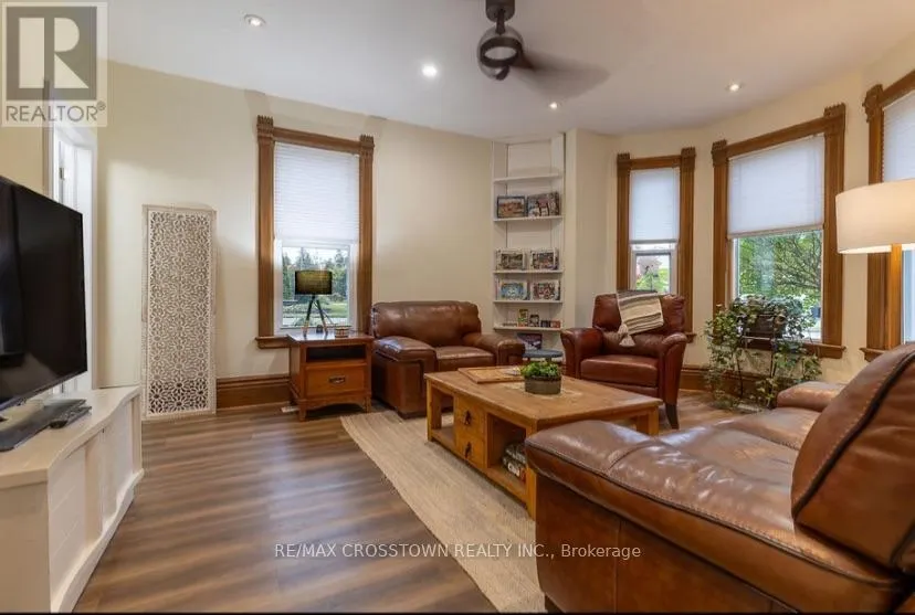 49 PARK STREET