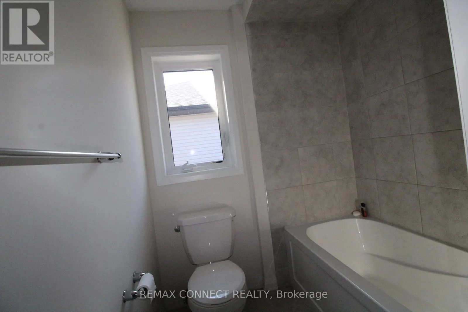 3715 QUAYSIDE DRIVE