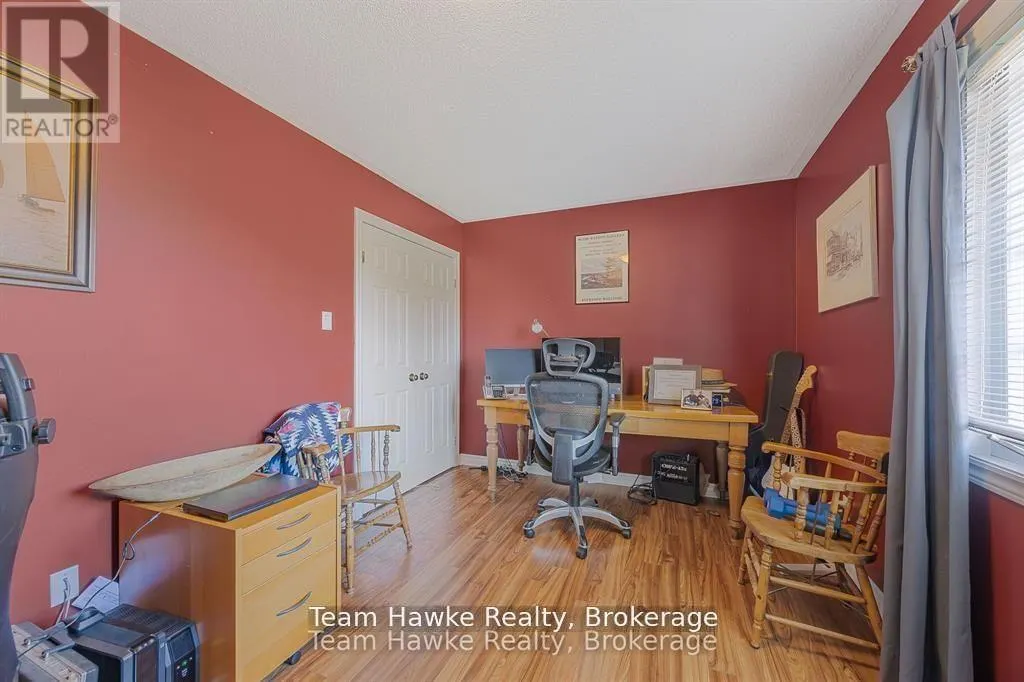 29 BOYD CRESCENT