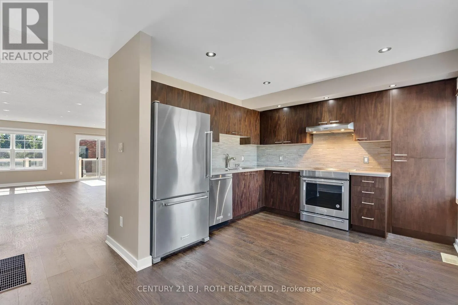13 - 91 COUGHLIN ROAD