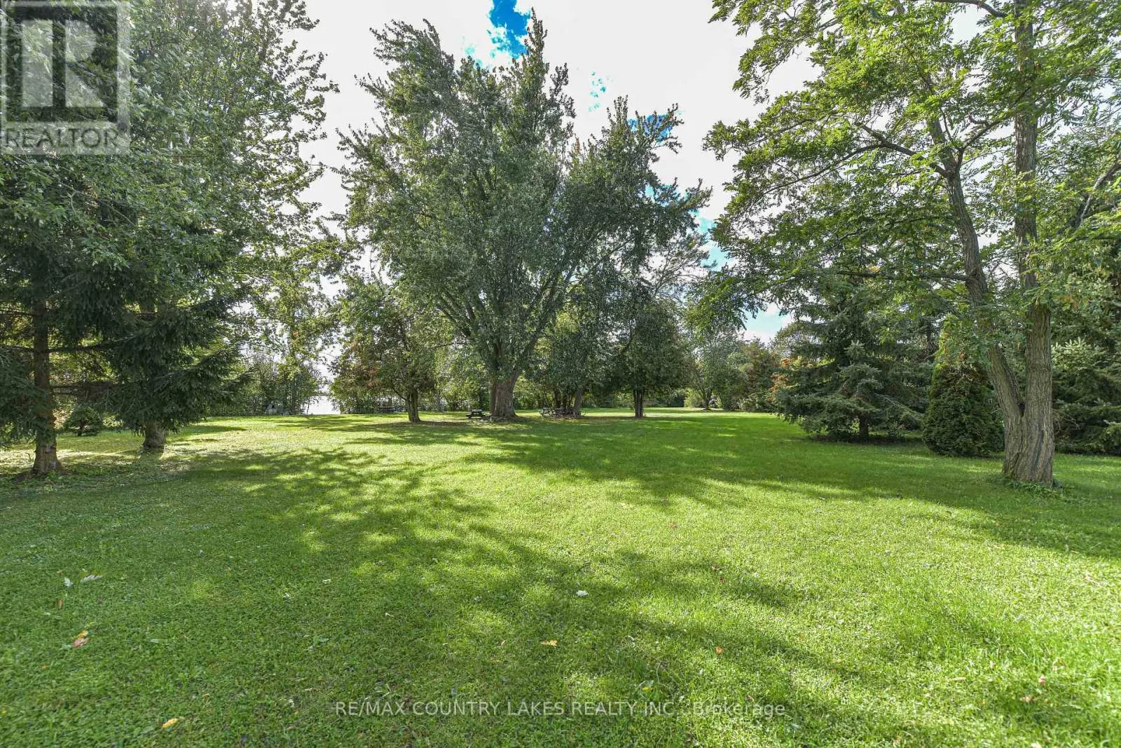 2707 STEPHEN DRIVE