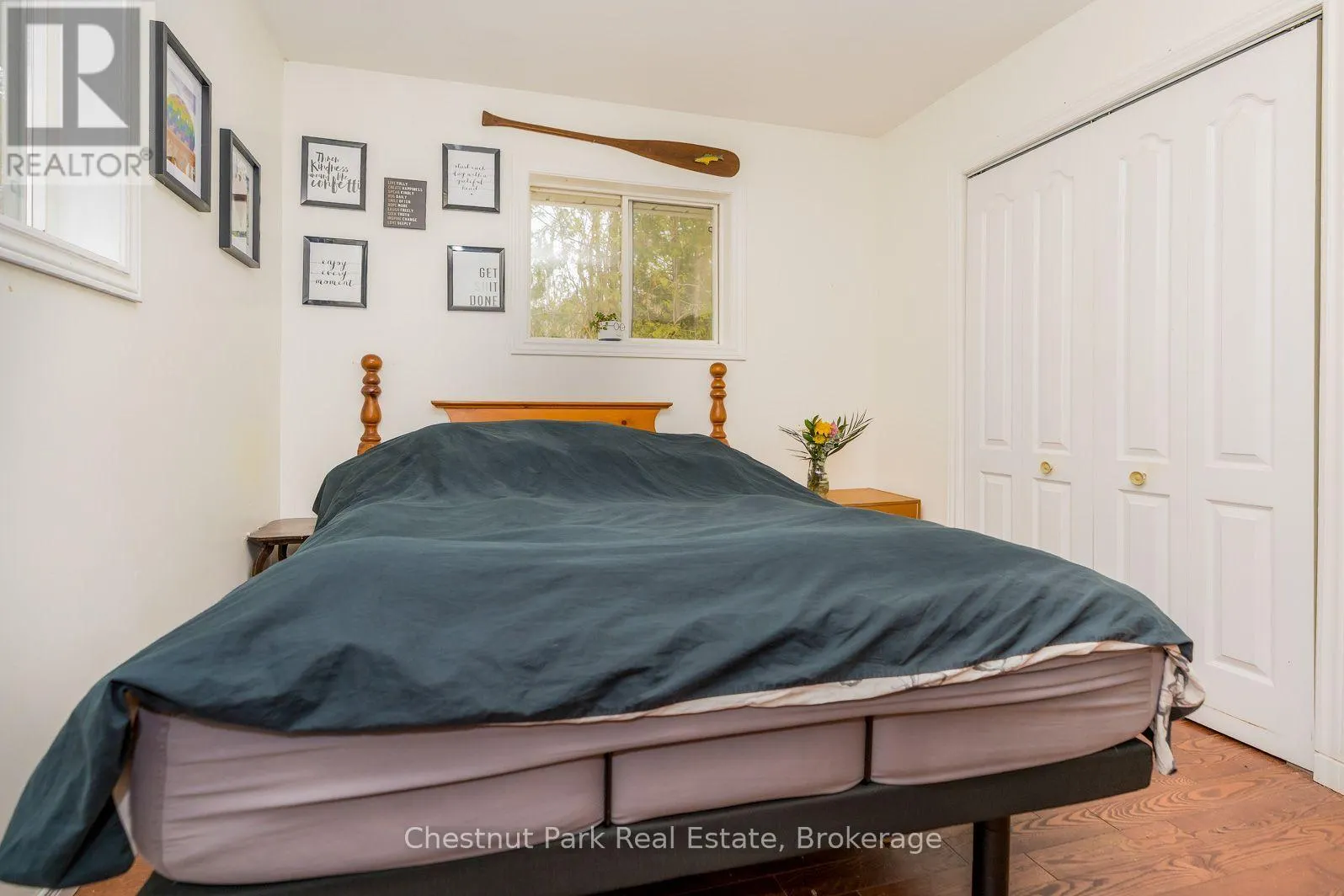 4 PARKSIDE AVENUE