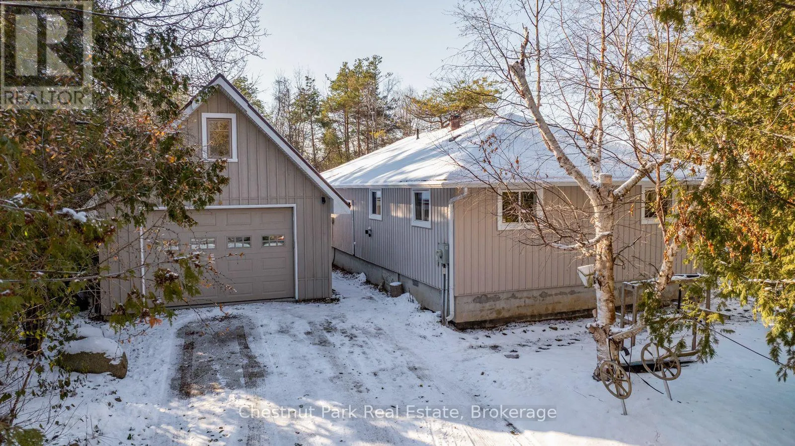 4 PARKSIDE AVENUE