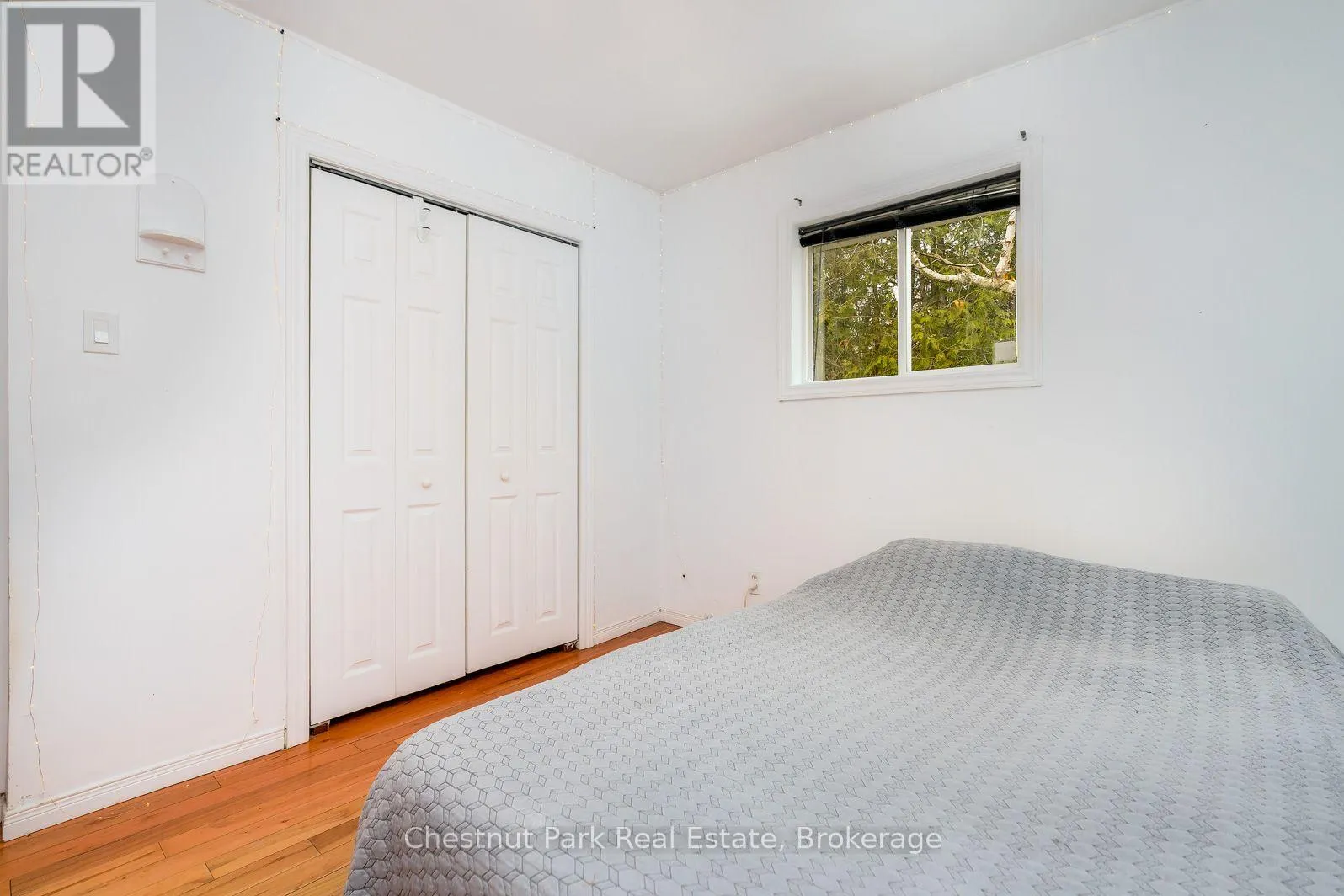 4 PARKSIDE AVENUE