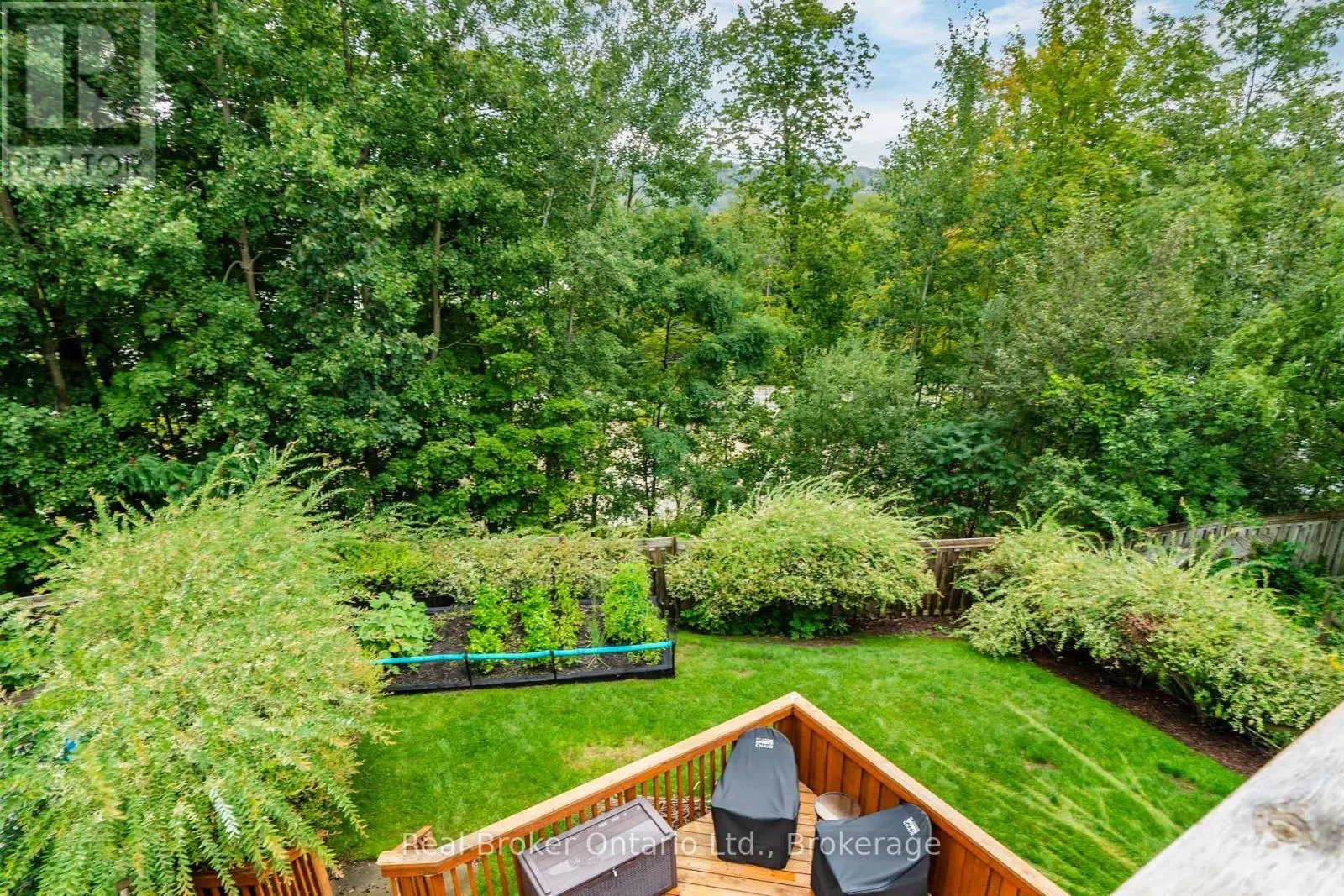 140 SOUTHWINDS CRESCENT