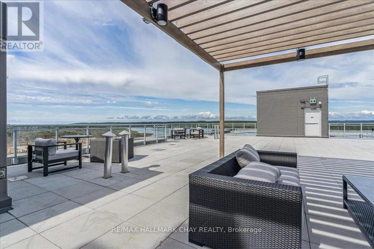 1110 - 58 LAKESIDE TERRACE