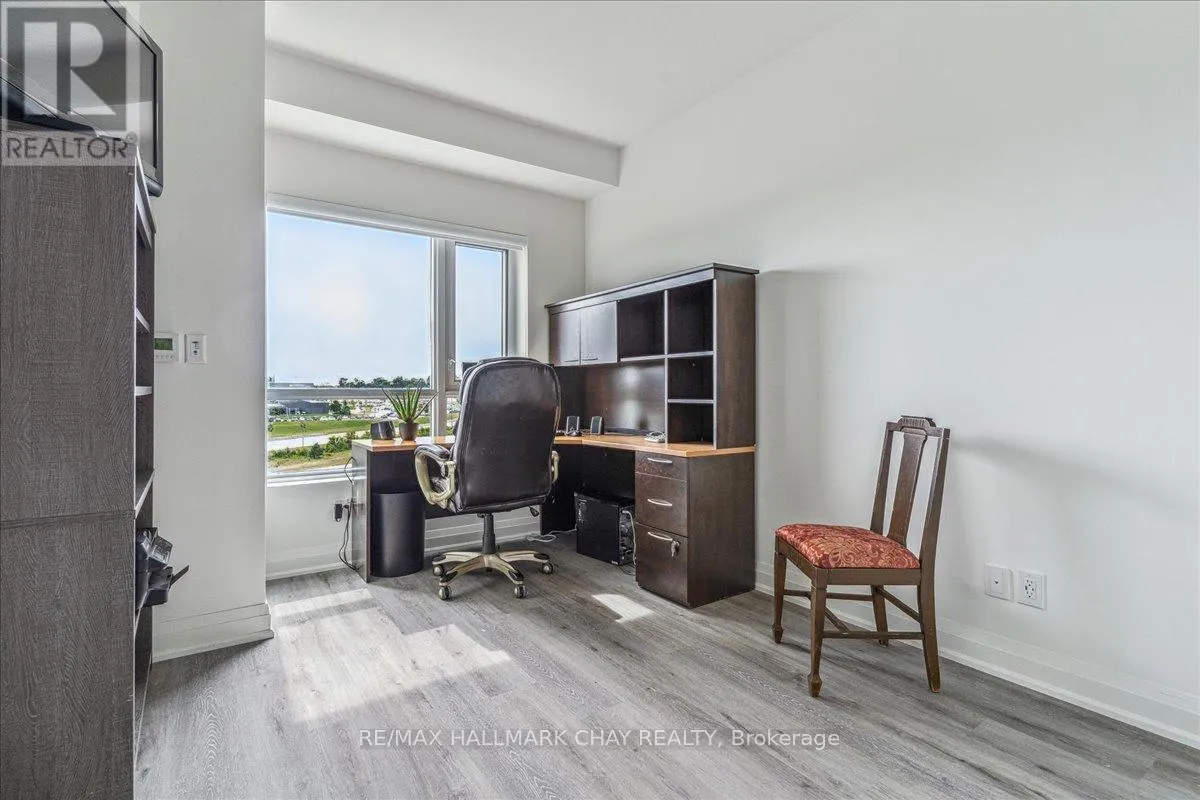 1110 - 58 LAKESIDE TERRACE
