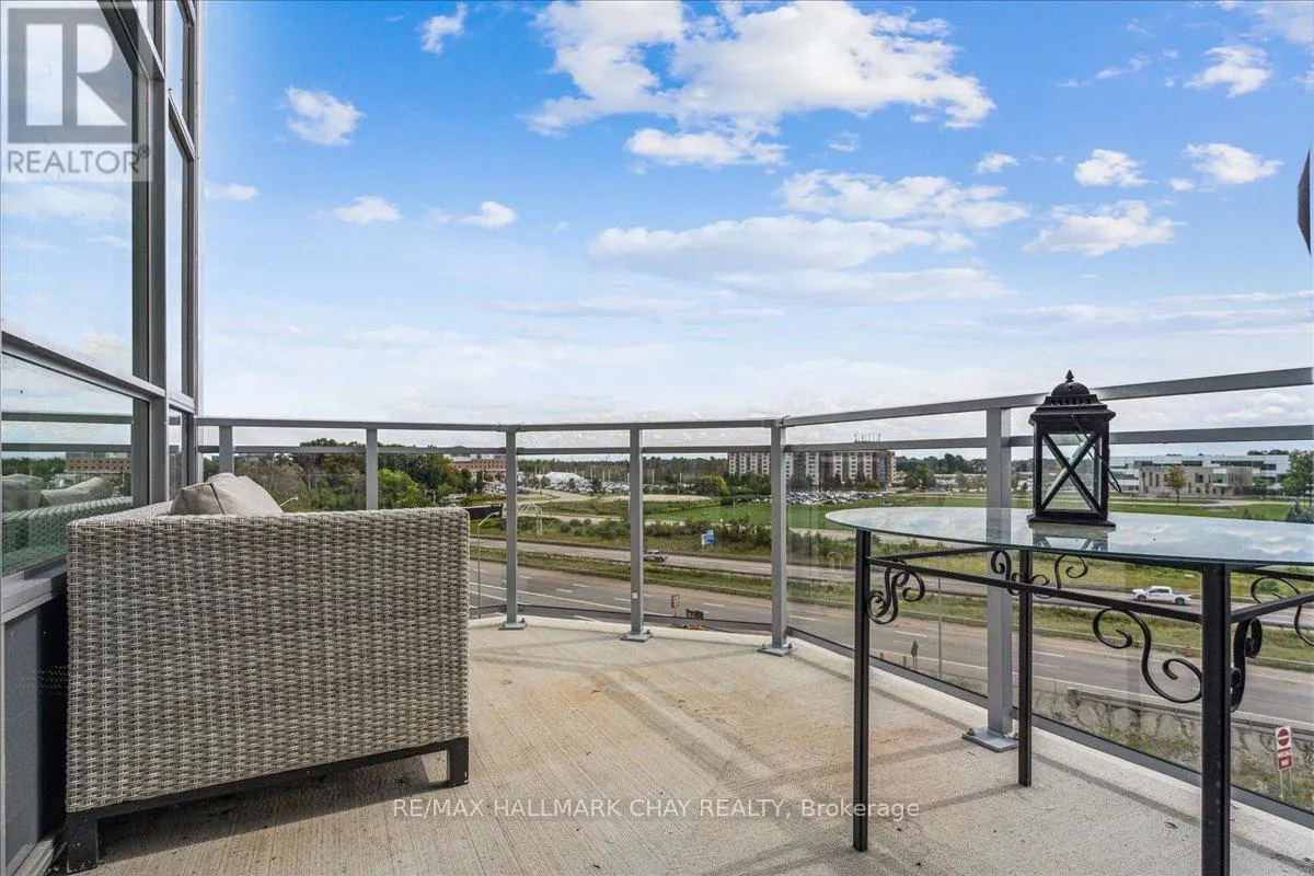 1110 - 58 LAKESIDE TERRACE