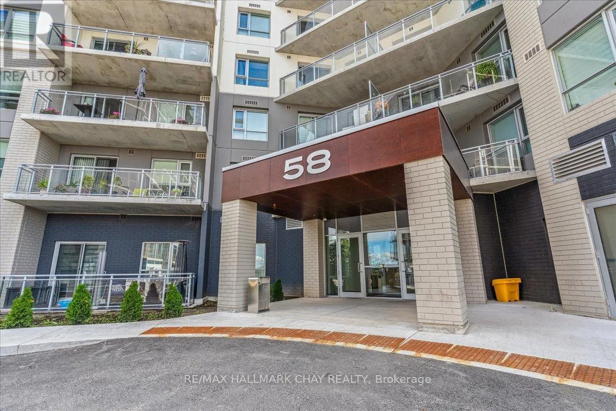 1110 - 58 LAKESIDE TERRACE