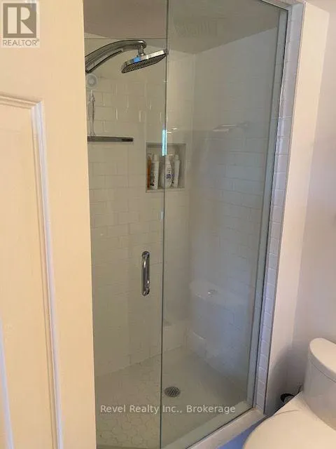 9 - 378 MARINERS WAY #9
