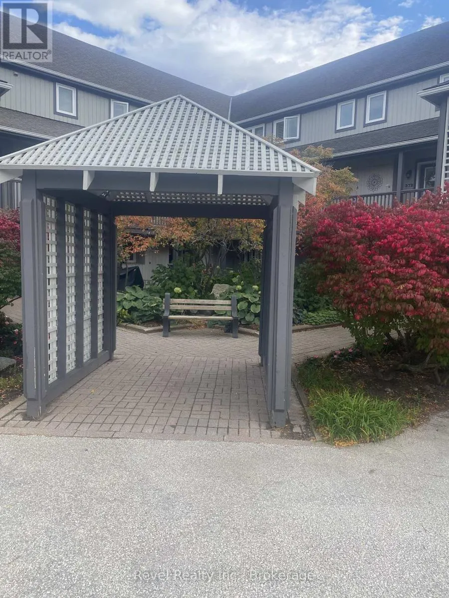 9 - 378 MARINERS WAY #9