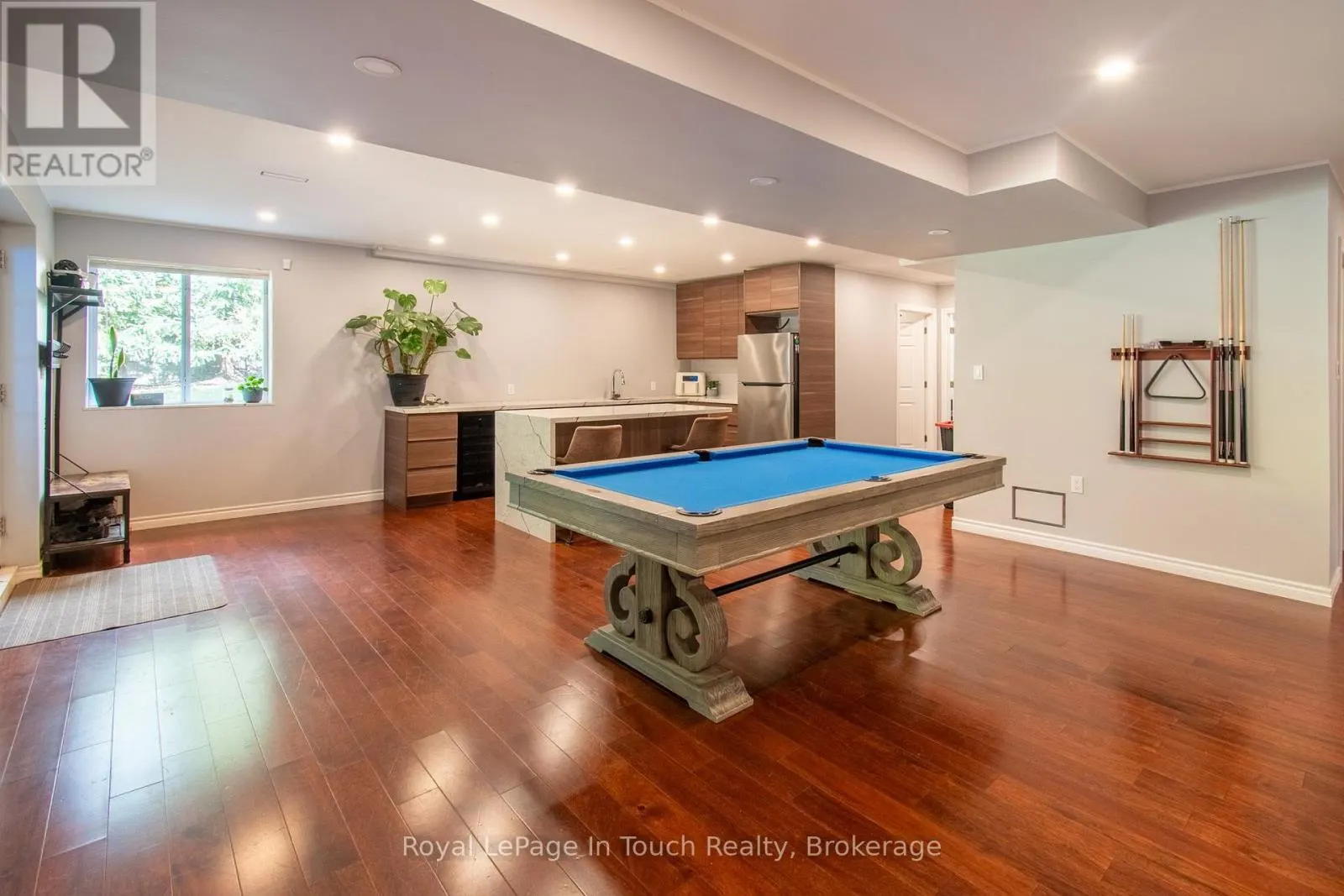58 OLIVER DRIVE