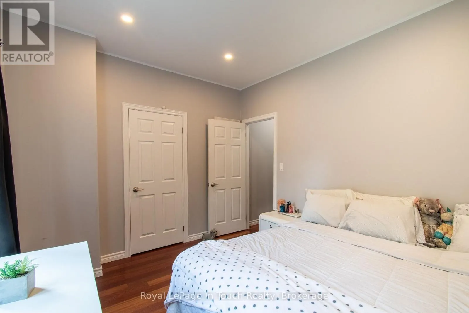 58 OLIVER DRIVE