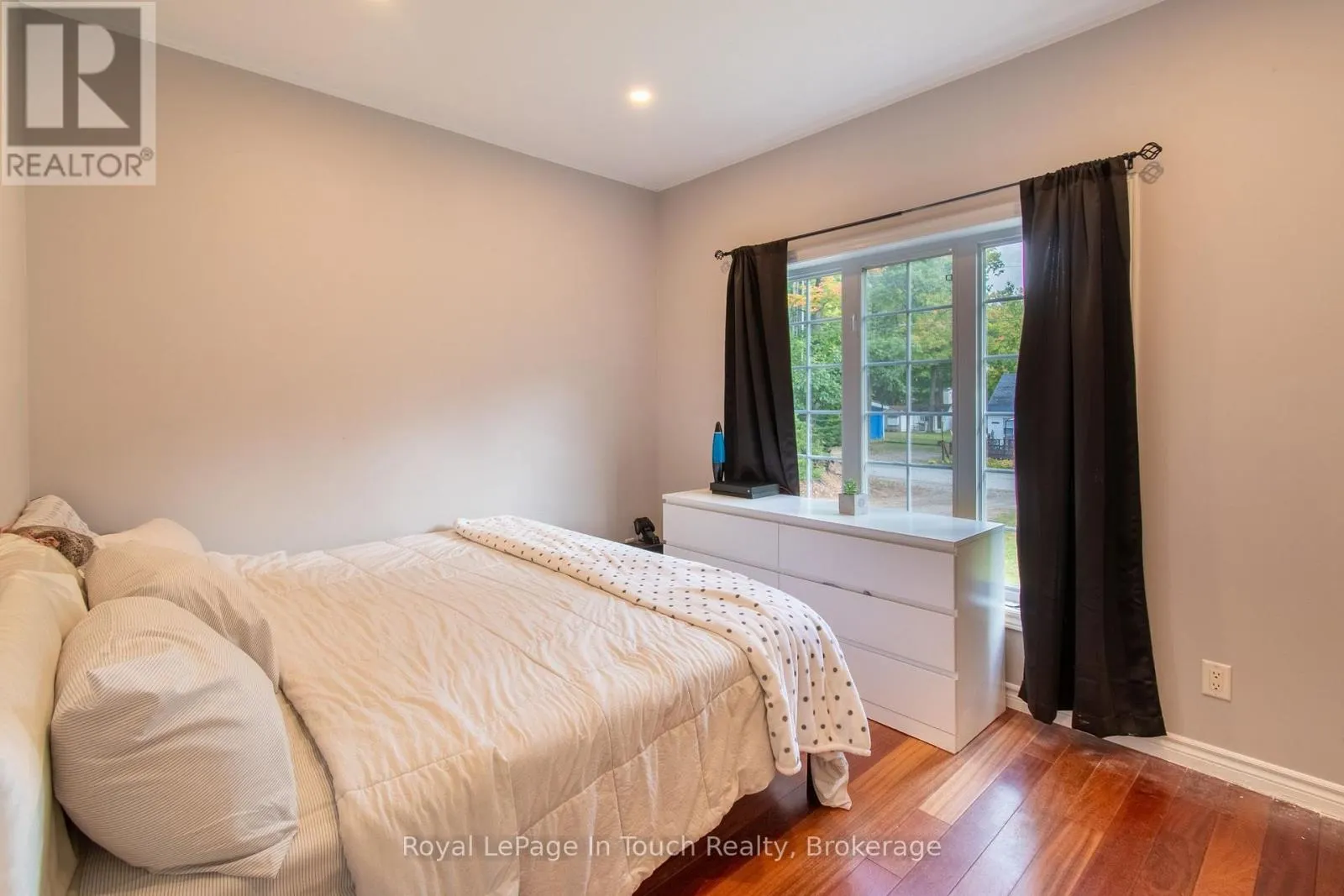 58 OLIVER DRIVE