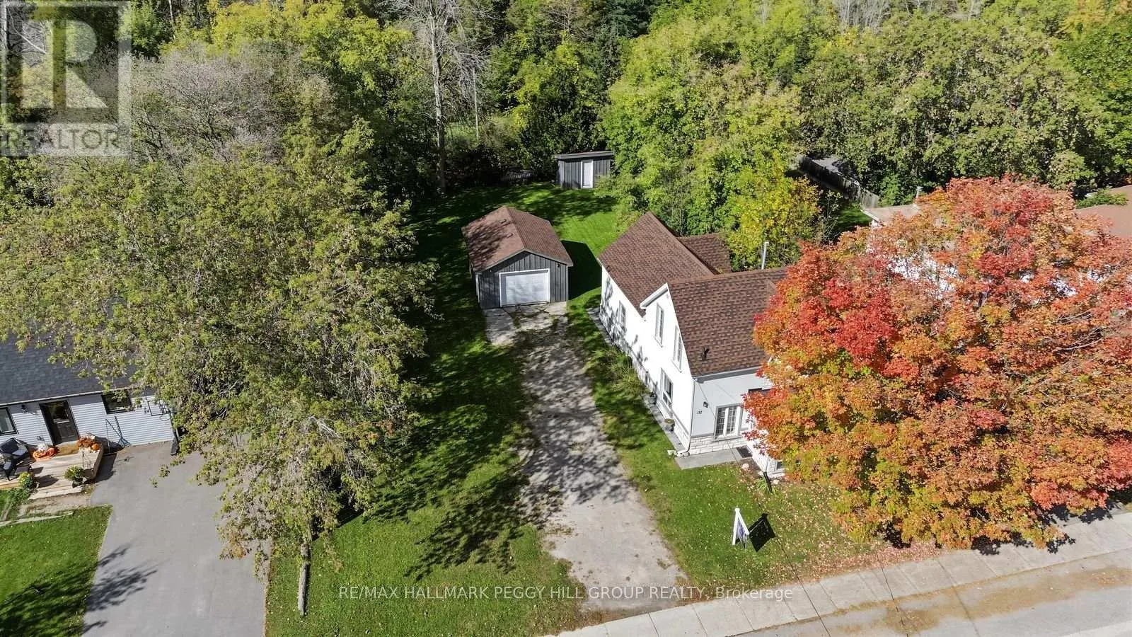 132 QUEEN STREET W
