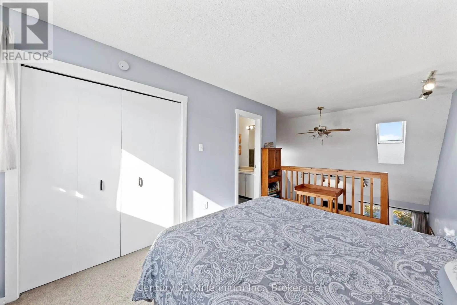 7 - 467 OXBOW CRESCENT #7