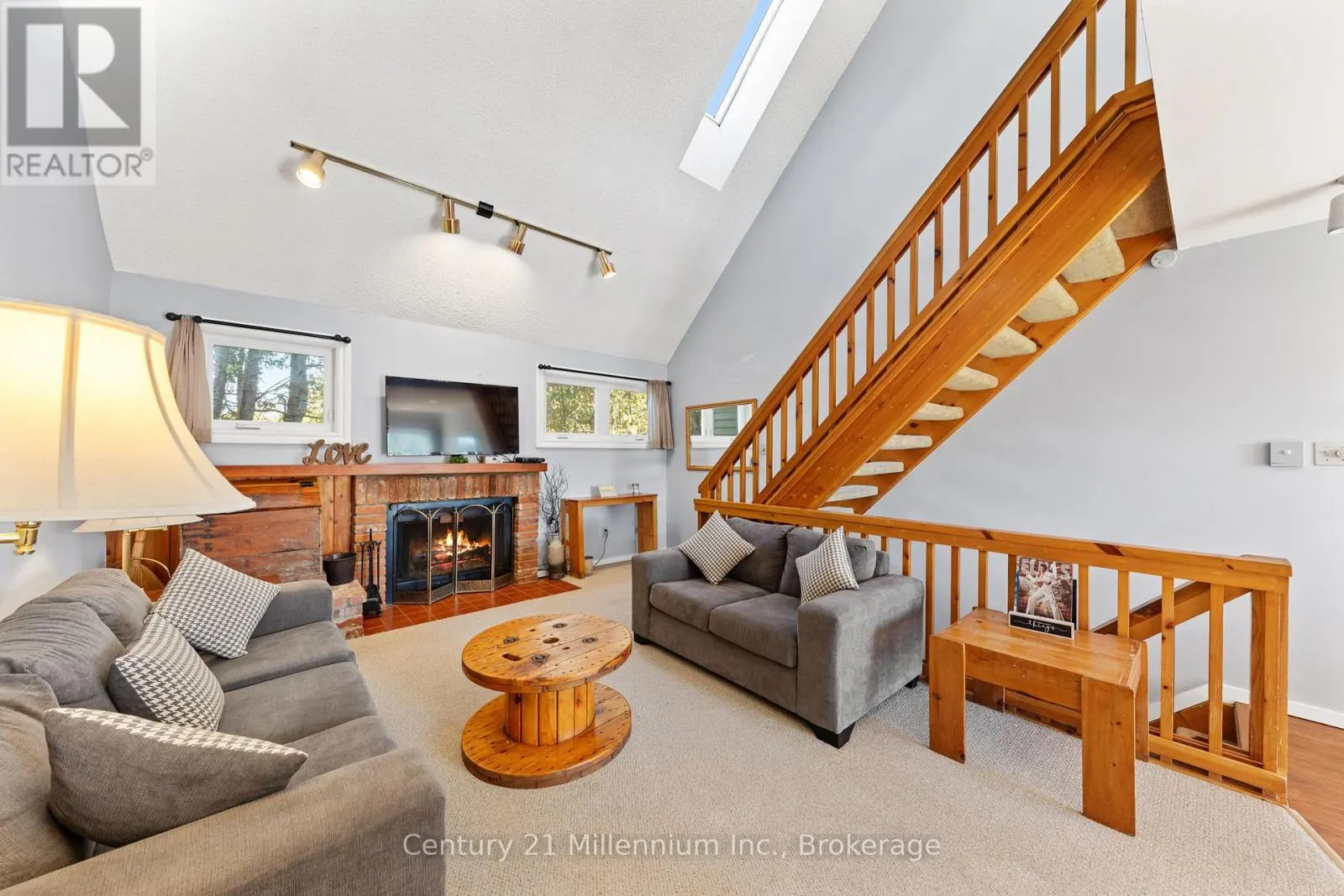 7 - 467 OXBOW CRESCENT #7