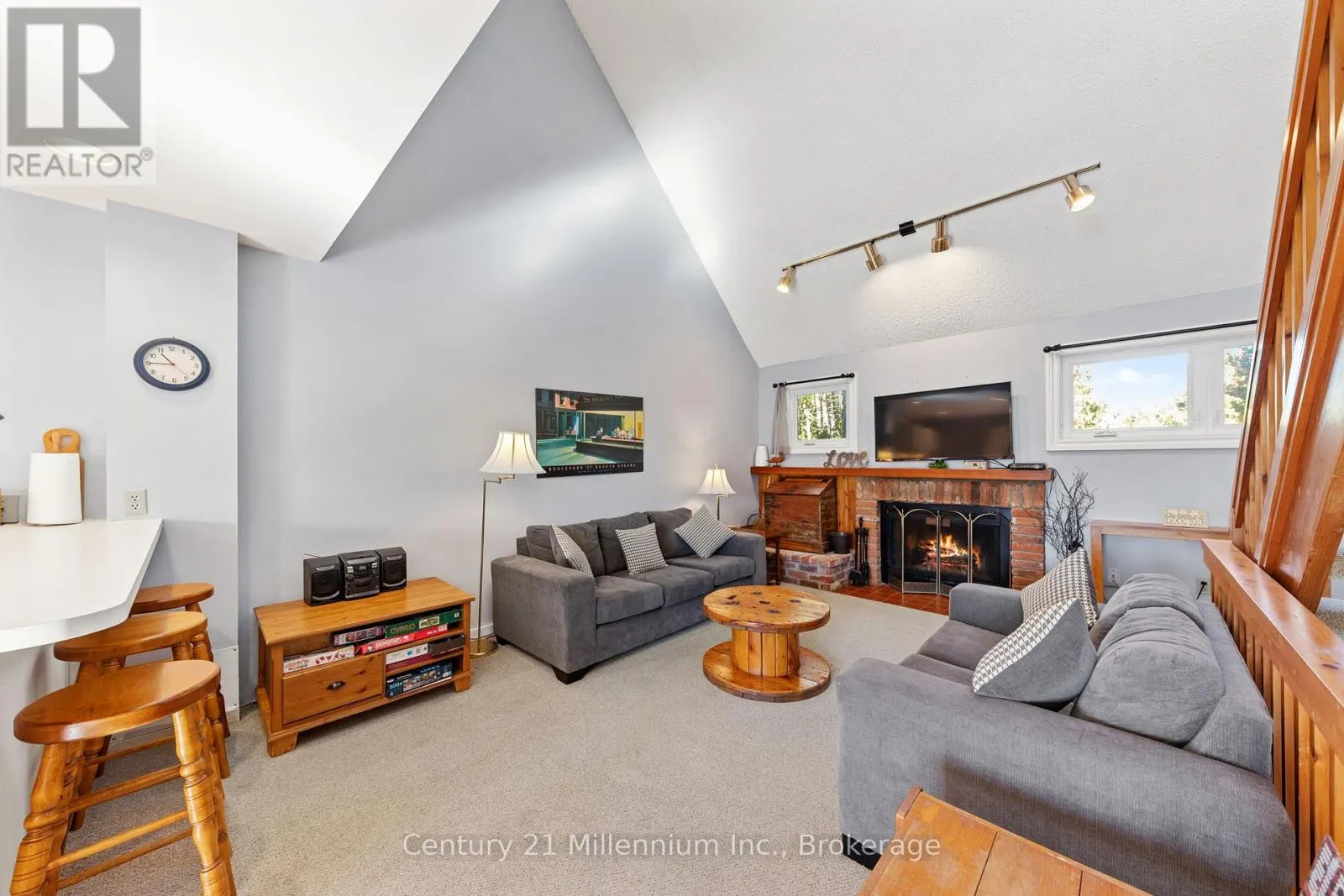 7 - 467 OXBOW CRESCENT #7