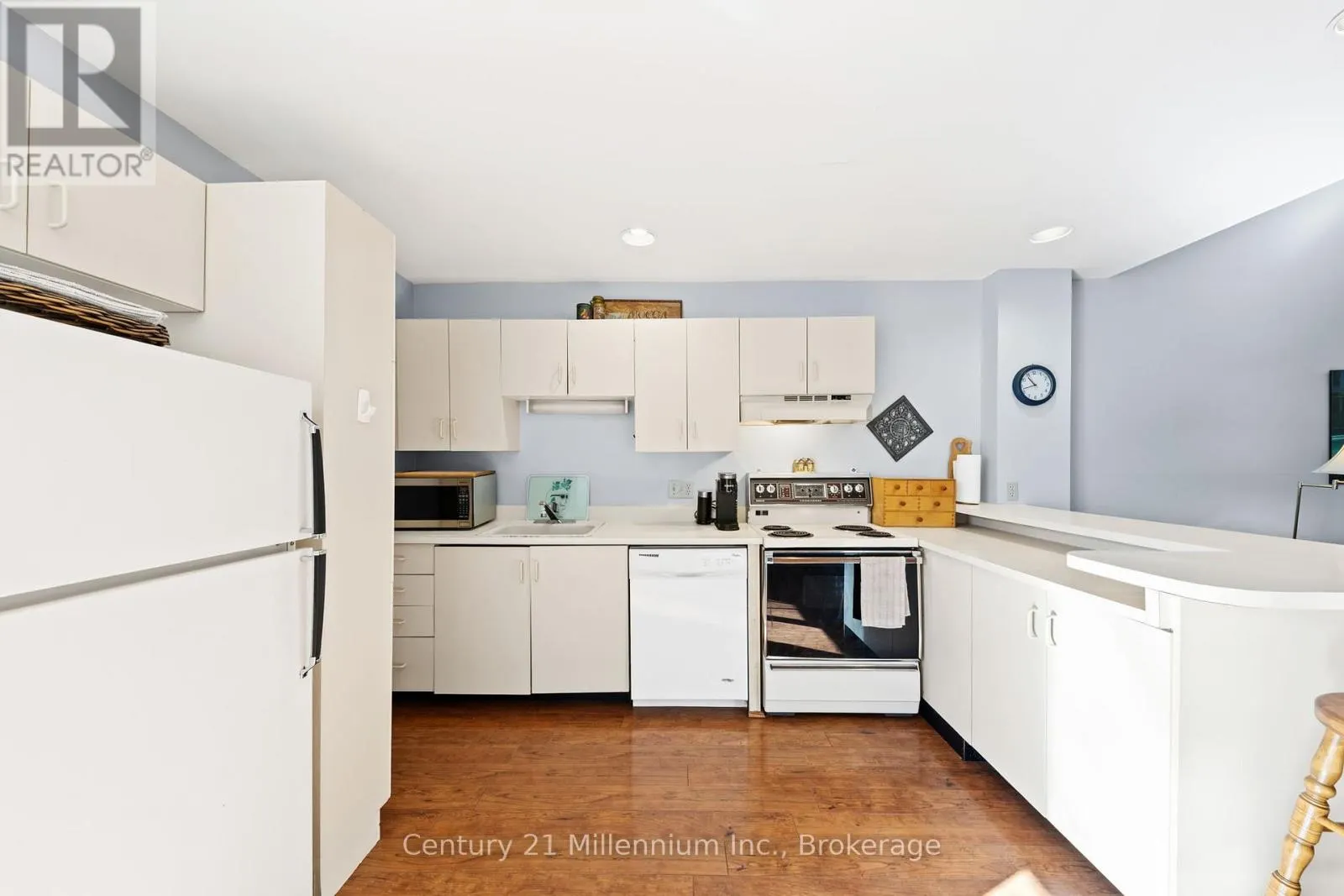 7 - 467 OXBOW CRESCENT #7