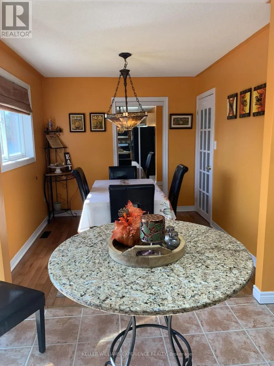 UPPER LEVEL - 59 NICKLAUS DRIVE