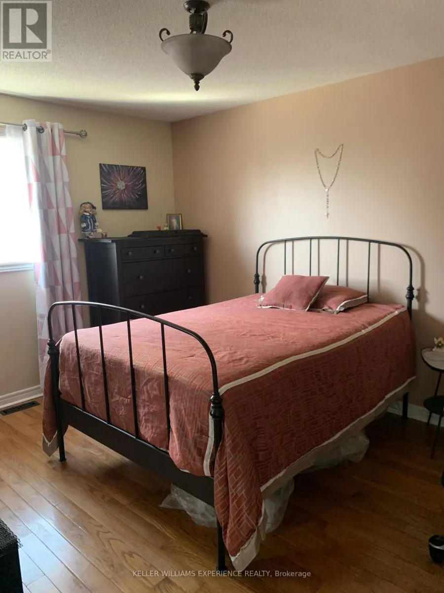 UPPER LEVEL - 59 NICKLAUS DRIVE