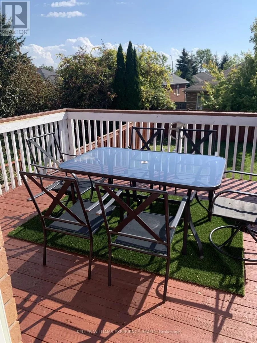 UPPER LEVEL - 59 NICKLAUS DRIVE