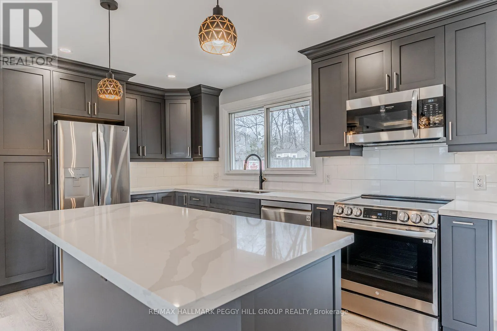 UPPER - 20 OTTAWAY AVENUE