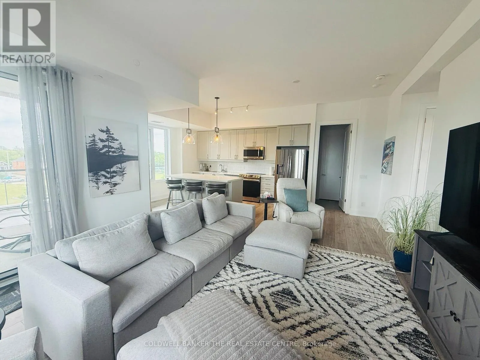 420 - 1 HUME STREET