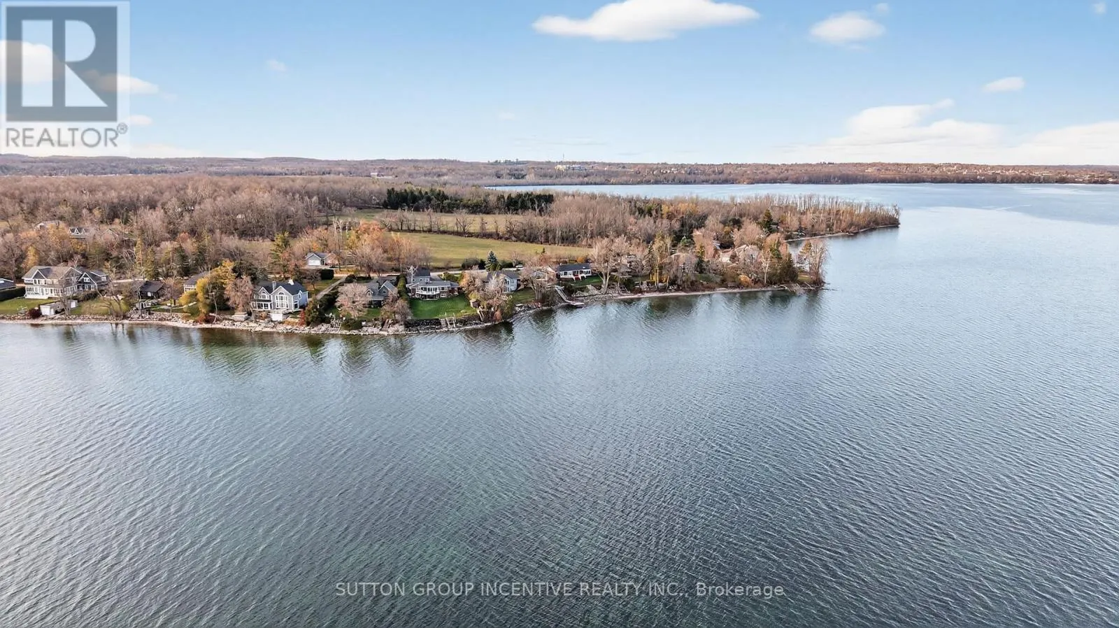 211 MOON POINT DRIVE