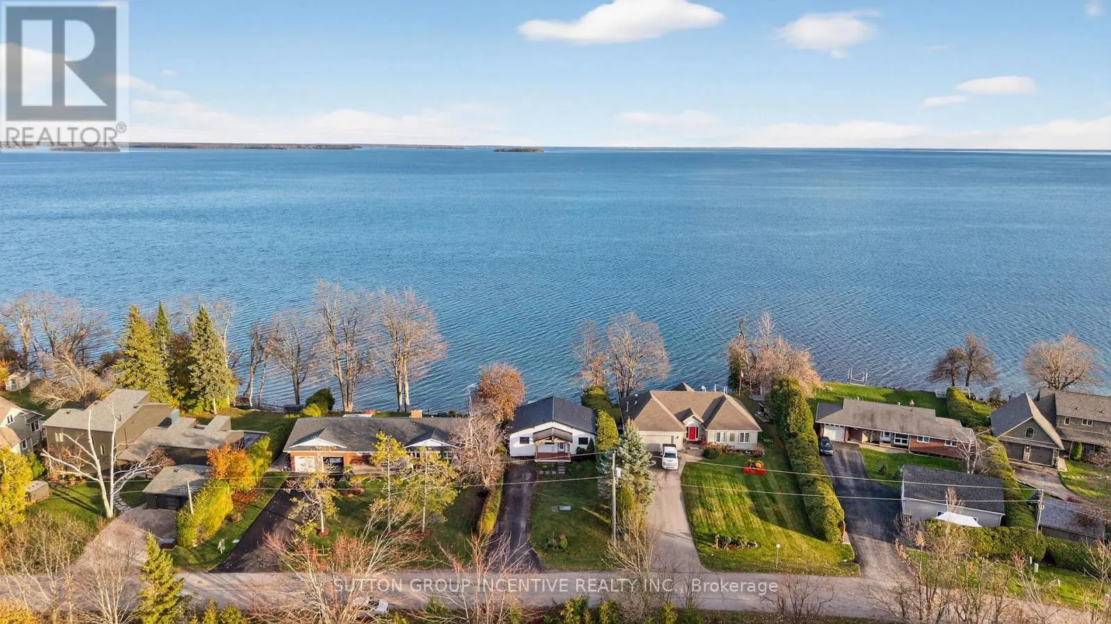 211 MOON POINT DRIVE