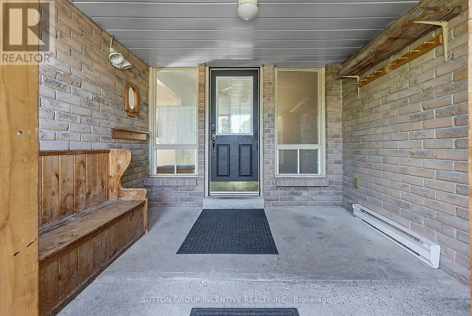 38 TRILLIUM CRESCENT