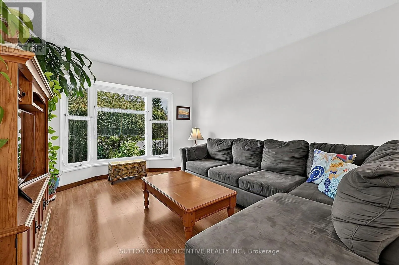 38 TRILLIUM CRESCENT