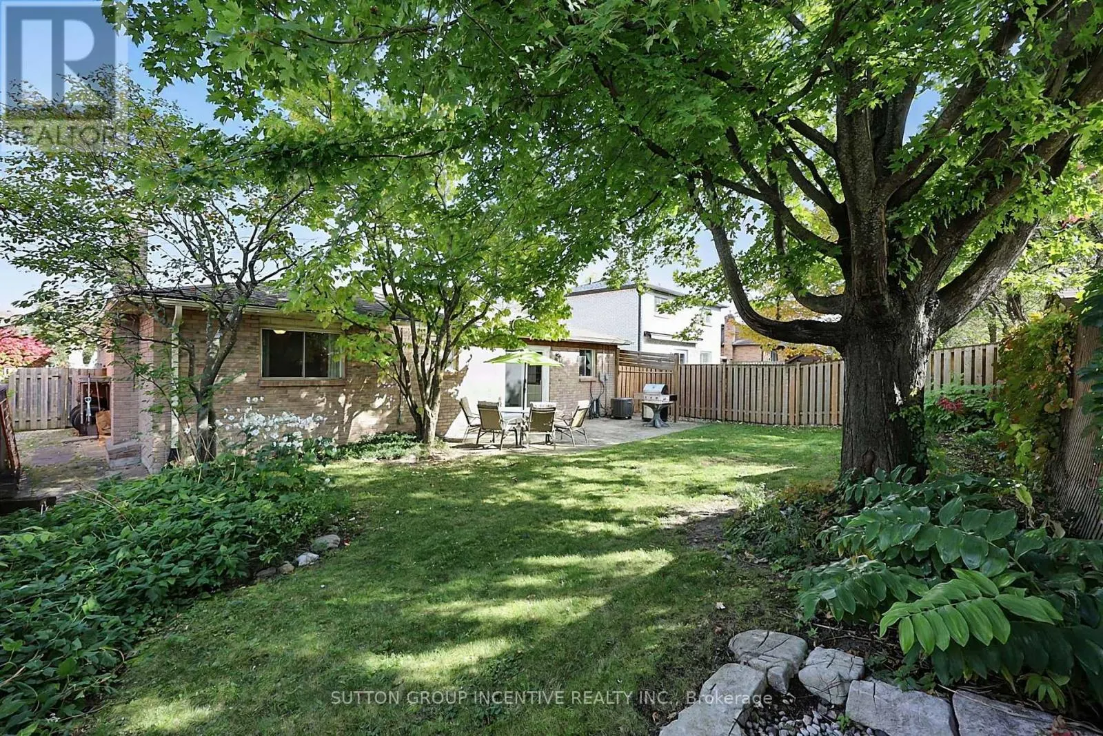 38 TRILLIUM CRESCENT