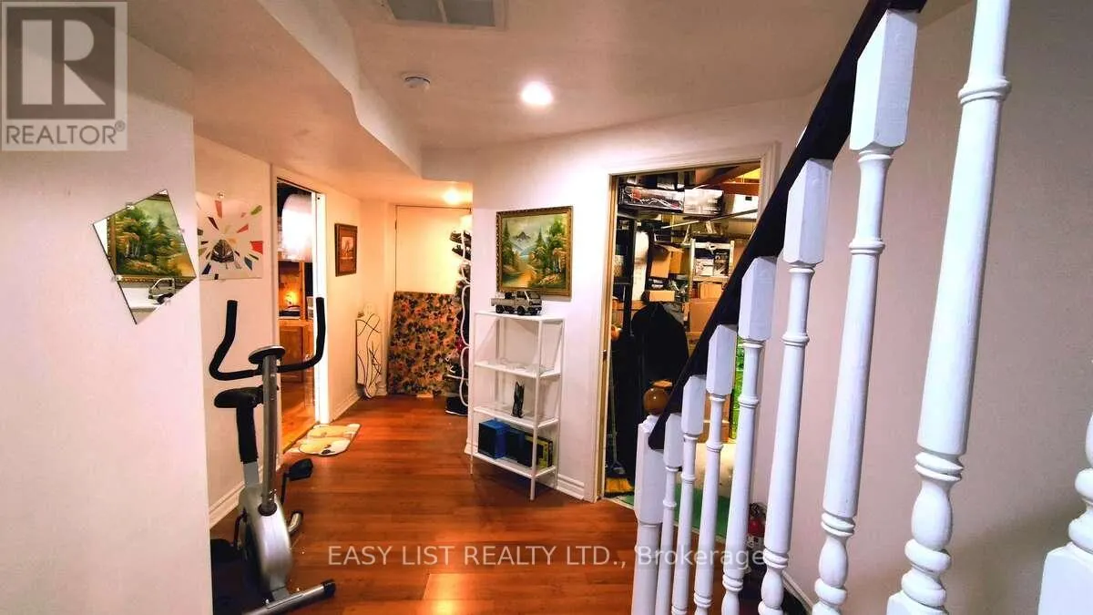 35 RAQUEL STREET