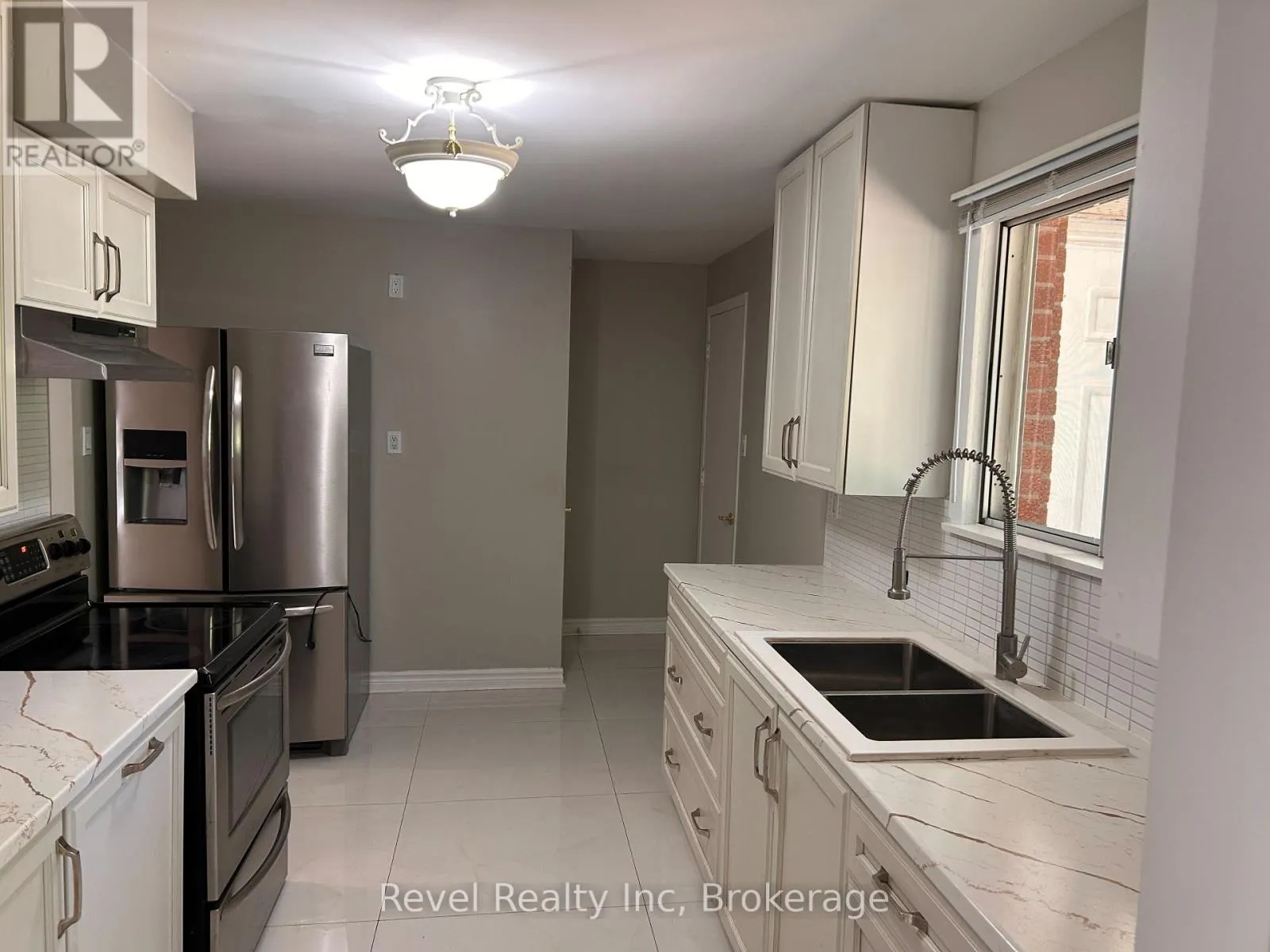 97 FOREST CIRCLE