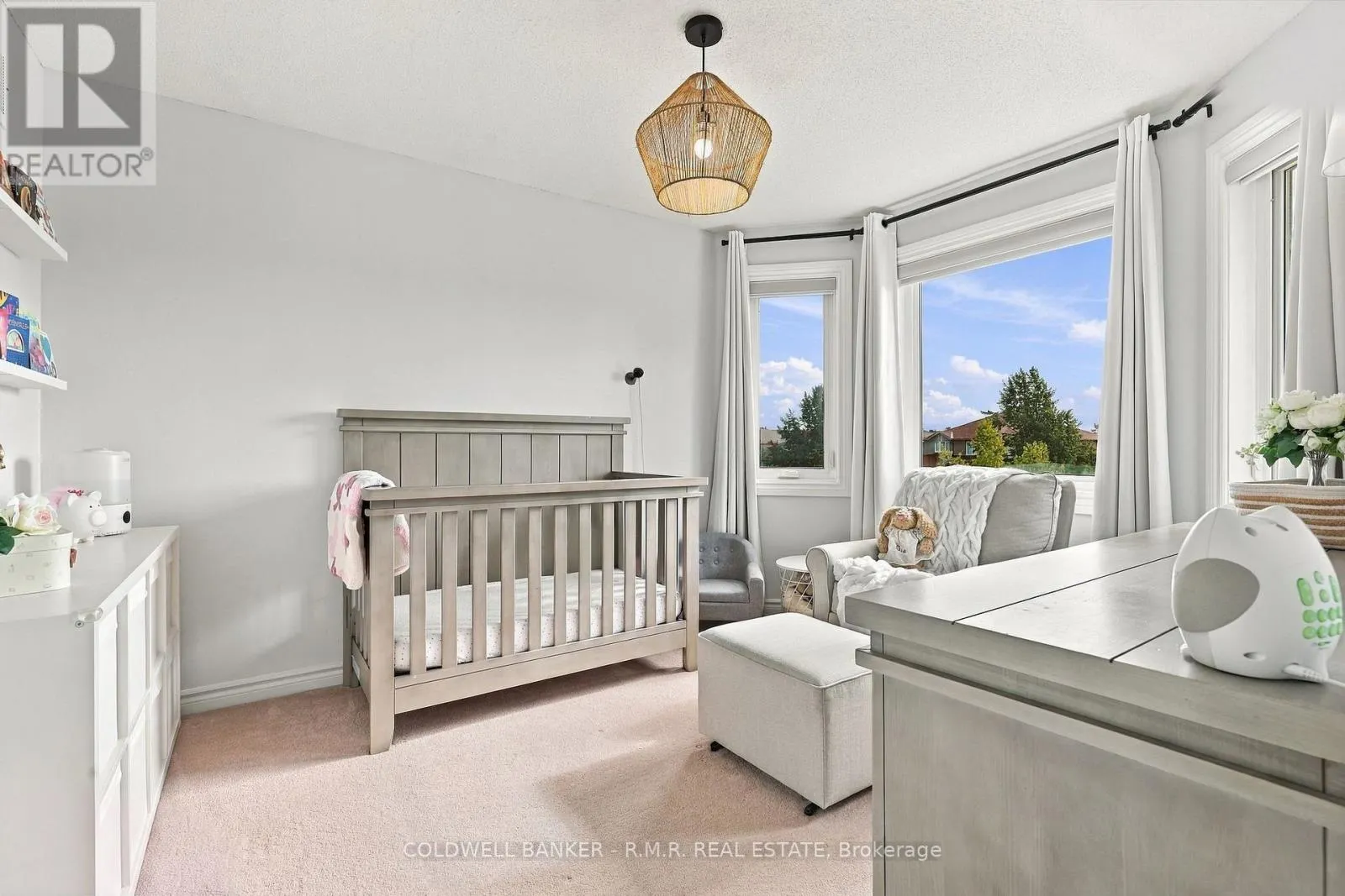 46 HONEY CRESCENT